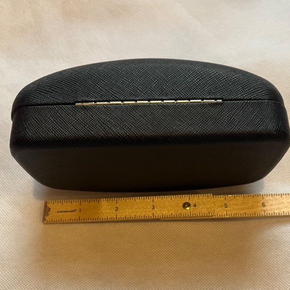 Salvatore Ferragamo Sunglasses Case With Cleaning Cloth Black Hard Oversized NEW - Picture 5 of 7